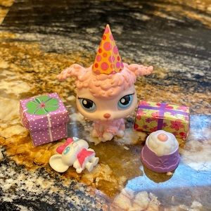 Littlest Pet Shop poodle